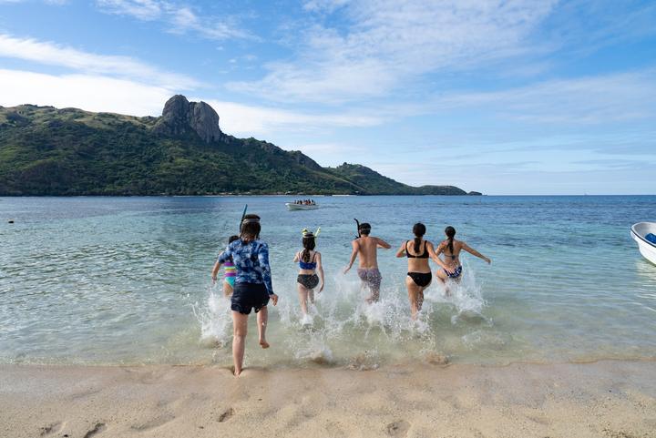 Fiji Service & Adventure — 18 Days