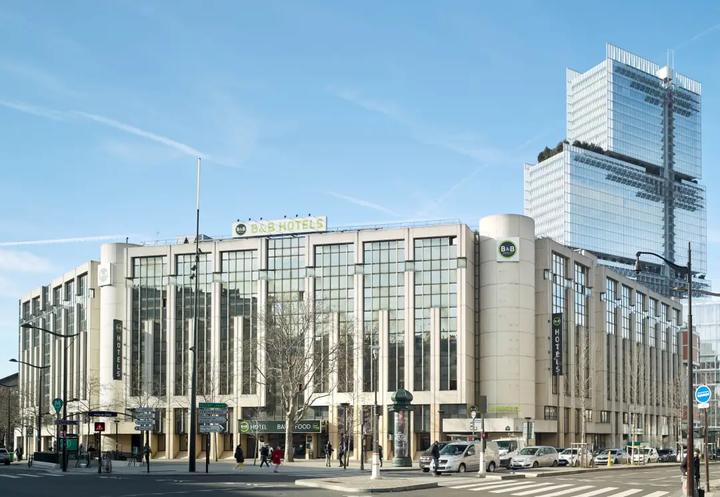 Hotel building in Paris